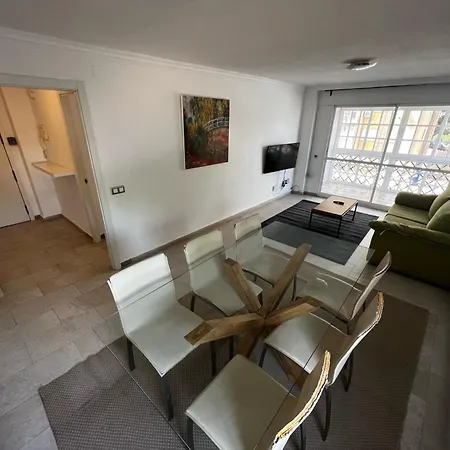 Tres Parking Gratis Apartment Malaga