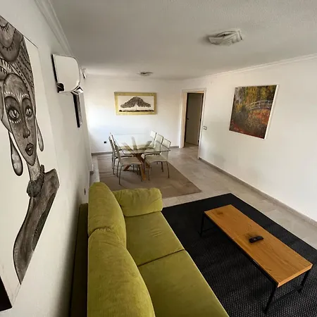 Tres Parking Gratis Apartment
